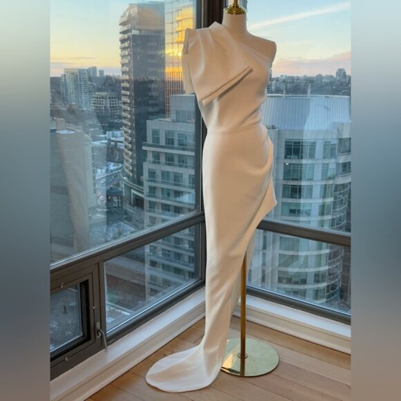 🆕 BRONX & BANCO 🧿 NWOT Stella Asymmetrical Bridal Gown, White - Sz XL / US 10 - Picture 5 of 16